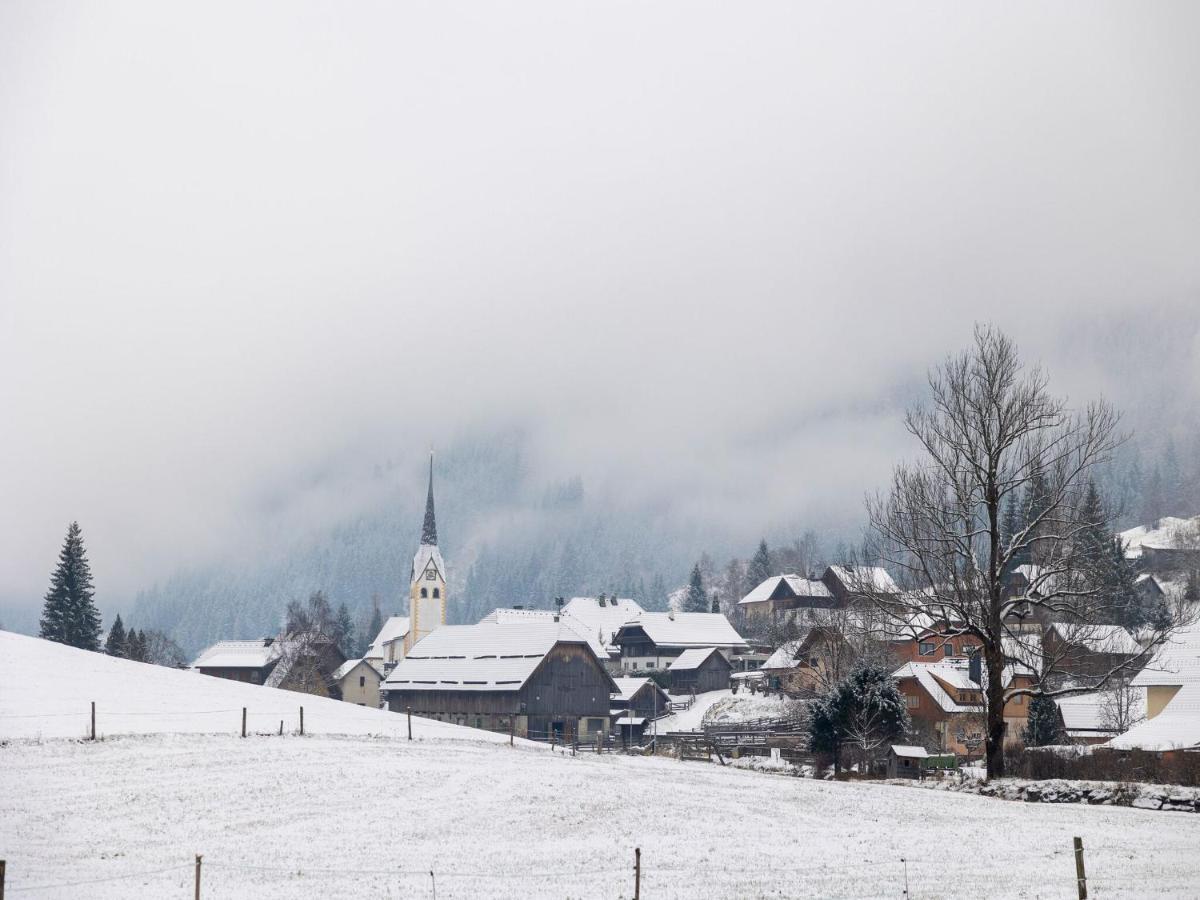 Cosy Holiday Home In A Charming Area Muhr Bagian luar foto